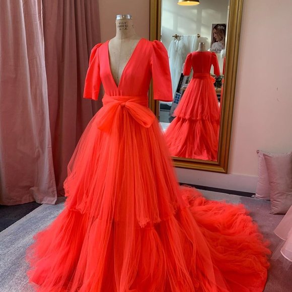 Elizabeth Dye | Custom Wildfire Wedding Gown - Picture 9 of 11